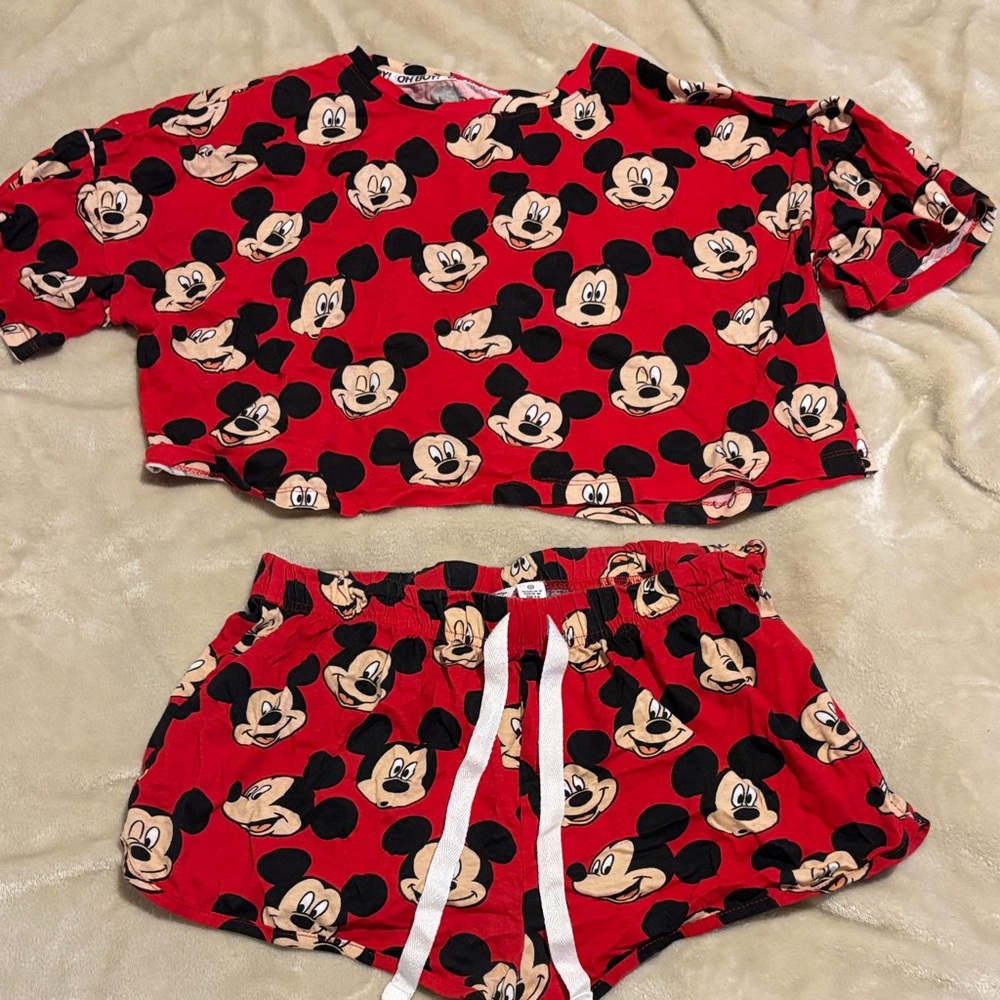 Disney Mickey Mouse Pajama Set